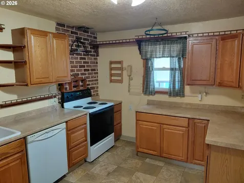 4227 SE 54th Avenue Portland OR 97206