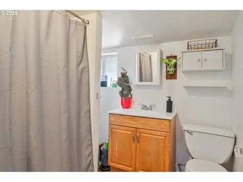 1000 Harris Street Kelso WA 98626