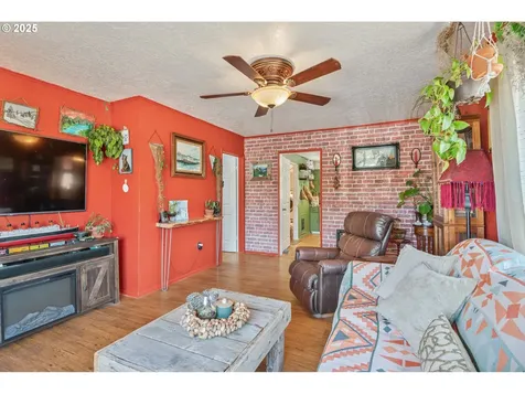 1000 Harris Street Kelso WA 98626