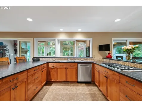21917 NE 28th Street Camas WA 98607