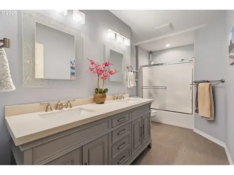 21917 NE 28th Street Camas WA 98607