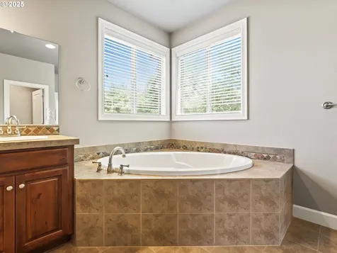 14920 SW Jonagold Terrace Portland OR 97224