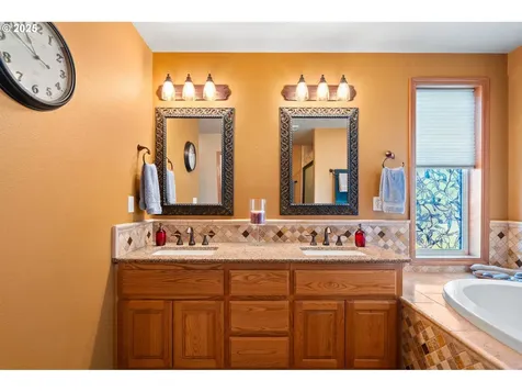 115 NE 16th Court Battle Ground WA 98604