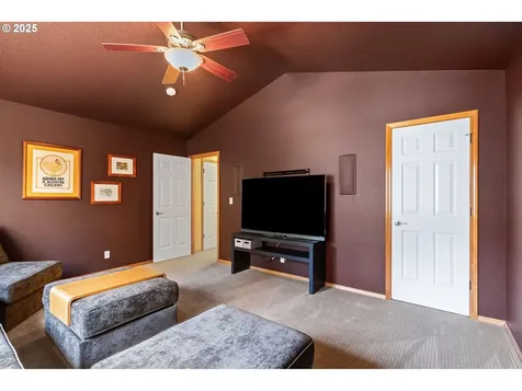 115 NE 16th Court Battle Ground WA 98604