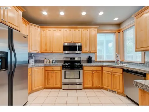 16710 NE 5th Street Vancouver WA 98684