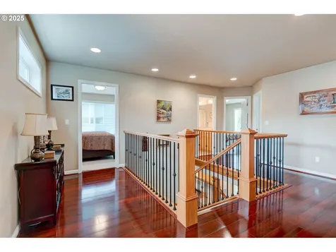 16710 NE 5th Street Vancouver WA 98684