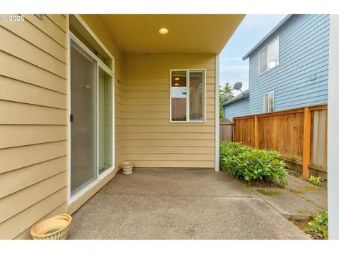 16710 NE 5th Street Vancouver WA 98684