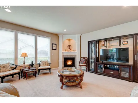 16710 NE 5th Street Vancouver WA 98684
