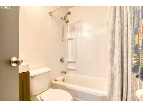 709 SW 8th Street Pendleton OR 97801