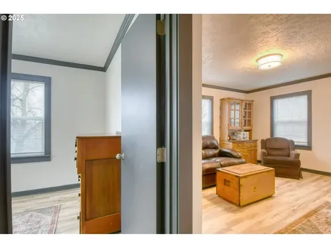 709 SW 8th Street Pendleton OR 97801