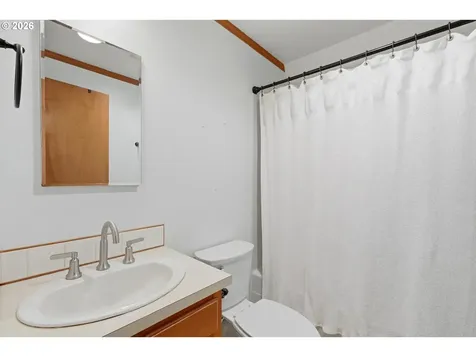 653 SW Tanglewood Circle Mcminnville OR 97128