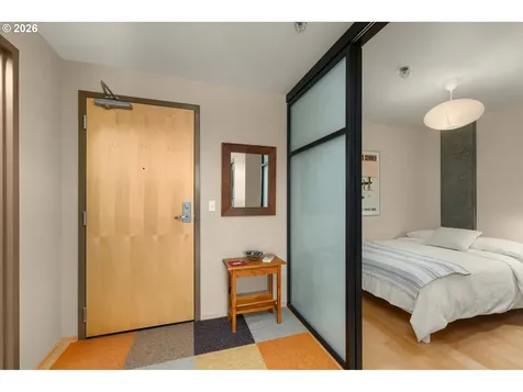 1221 SW 10th Avenue Portland OR 97205
