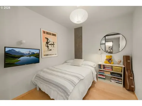 1221 SW 10th Avenue Portland OR 97205