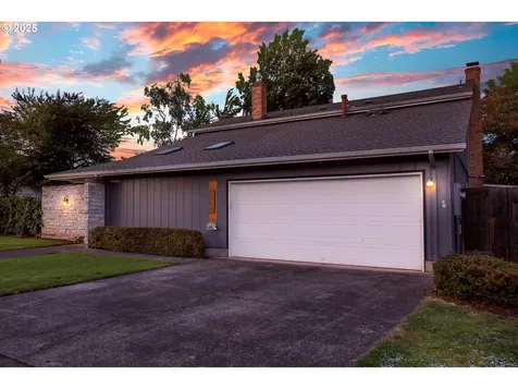 2915 Chuckanut Street Eugene OR 97408