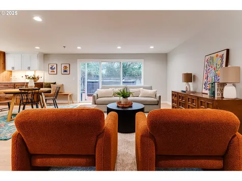 2915 Chuckanut Street Eugene OR 97408