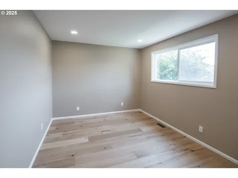 2915 Chuckanut Street Eugene OR 97408