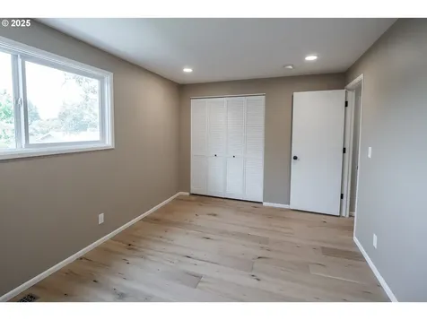 2915 Chuckanut Street Eugene OR 97408