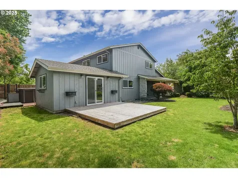 2915 Chuckanut Street Eugene OR 97408