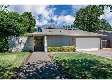 2915 Chuckanut Street Eugene OR 97408