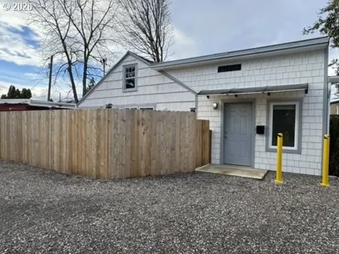 3823 SE 52nd Avenue Portland OR 97206