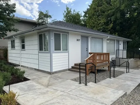 3823 SE 52nd Avenue Portland OR 97206