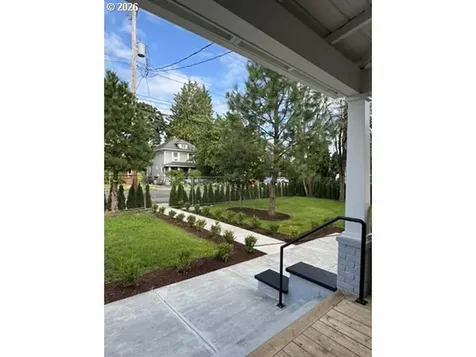 3823 SE 52nd Avenue Portland OR 97206
