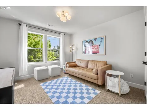 977 Marylhurst Circle West Linn OR 97068