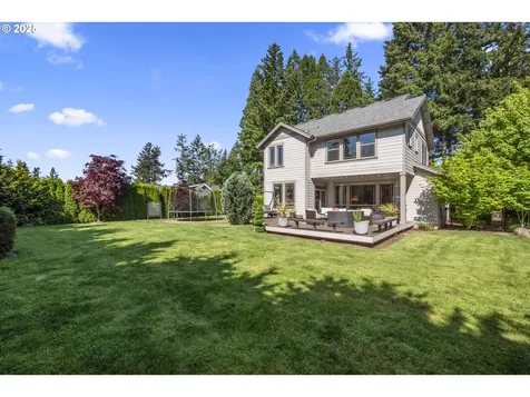 977 Marylhurst Circle West Linn OR 97068