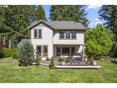 977 Marylhurst Circle West Linn OR 97068