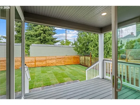 5834 N Atlantic Avenue Portland OR 97217