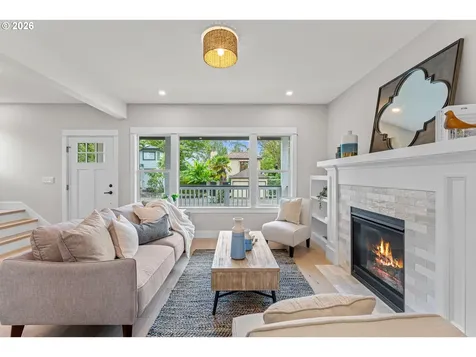 5834 N Atlantic Avenue Portland OR 97217