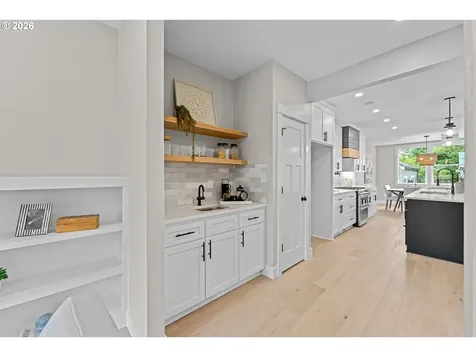 5834 N Atlantic Avenue Portland OR 97217