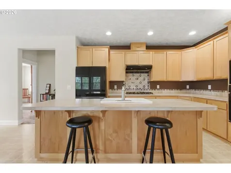 1607 Wood Duck Street Silverton OR 97381