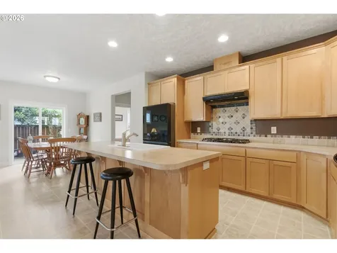 1607 Wood Duck Street Silverton OR 97381