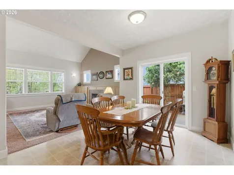 1607 Wood Duck Street Silverton OR 97381
