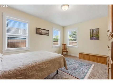 1607 Wood Duck Street Silverton OR 97381