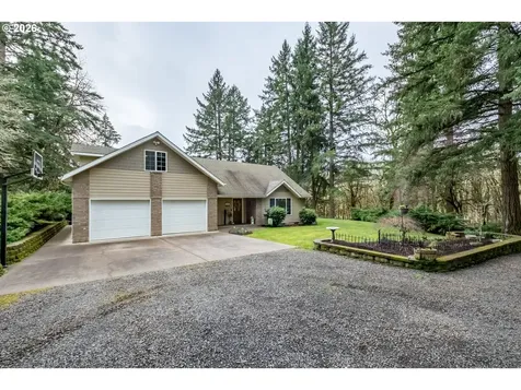 39692 Lacomb Drive Lebanon OR 97355