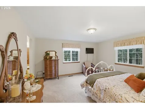39692 Lacomb Drive Lebanon OR 97355