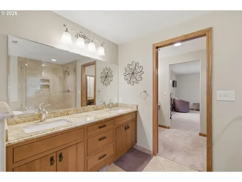 39692 Lacomb Drive Lebanon OR 97355