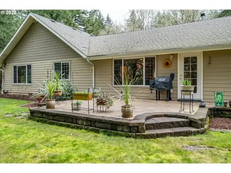 39692 Lacomb Drive Lebanon OR 97355