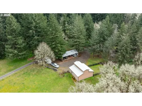 39692 Lacomb Drive Lebanon OR 97355