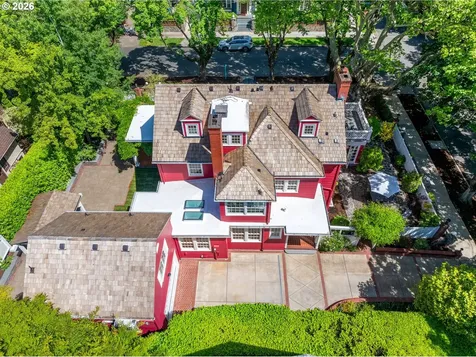 1728 NE Stanton Street Portland OR 97212
