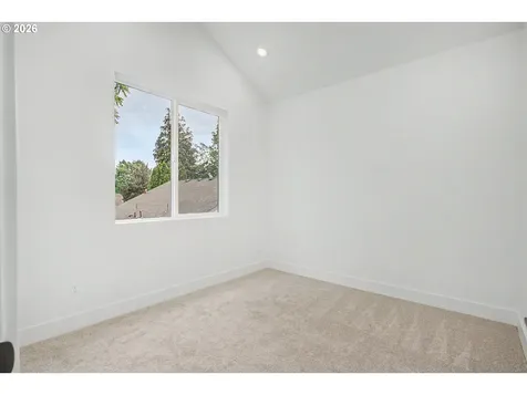 2922 SE Francis Street Portland OR 97202