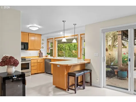420 Lynnbrook Drive Eugene OR 97404
