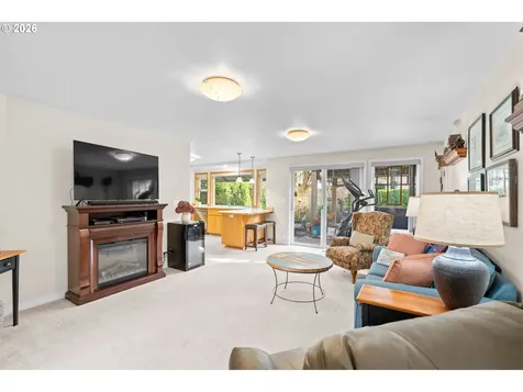420 Lynnbrook Drive Eugene OR 97404