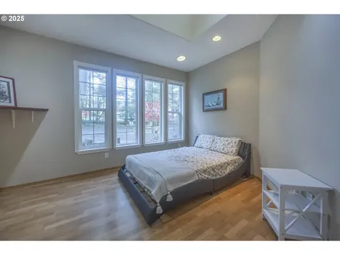 3190 NE Union Avenue Lincoln City OR 97367
