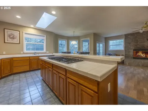 3190 NE Union Avenue Lincoln City OR 97367
