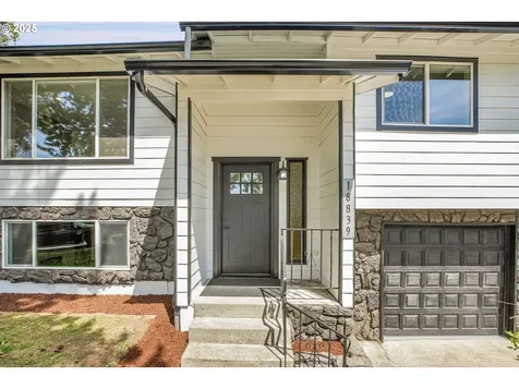 18839 NE Irving Court Portland OR 97230