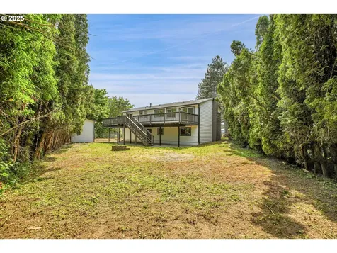 18839 NE Irving Court Portland OR 97230