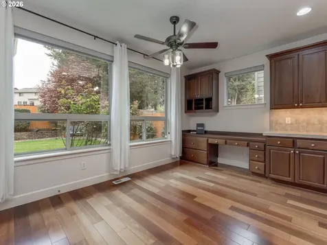17511 NE 34th Street Vancouver WA 98682